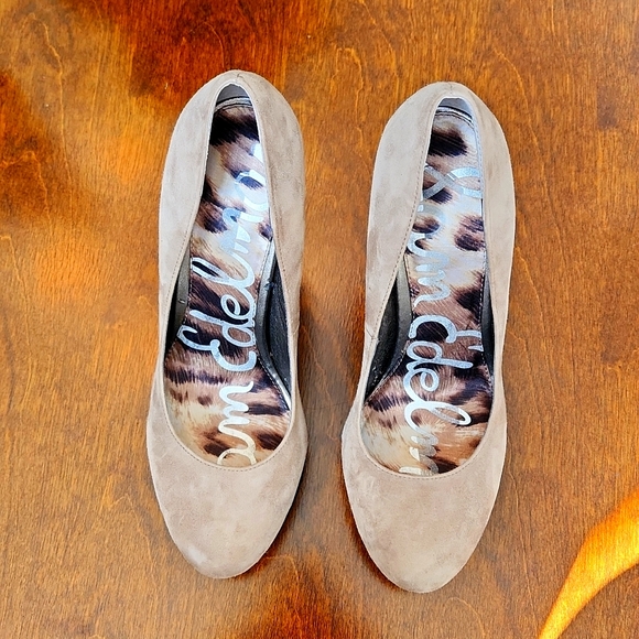 Sam Edelman Ulysa Platform Pump Heels Beige / Putty Suede Leather Size 8 - Picture 2 of 3